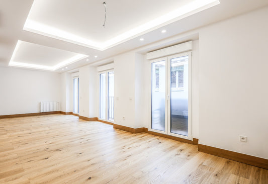 Piso de lujo en Madrid con balcones exteriores en la calle Echegaray