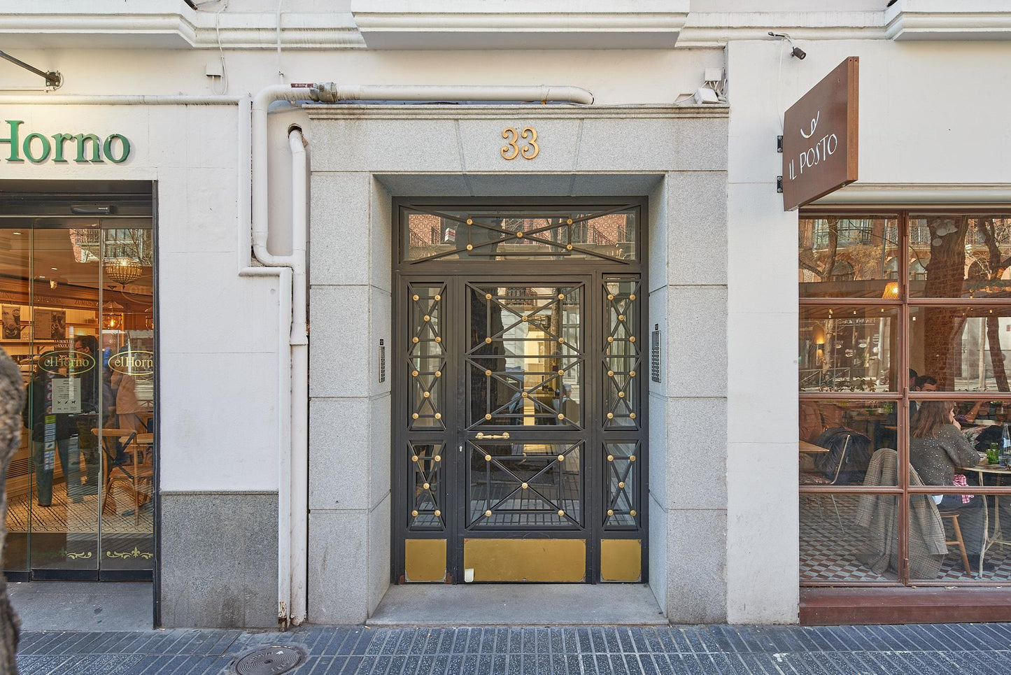 Piso de lujo en Madrid con balcones exteriores en Calle Conde de Peñalver