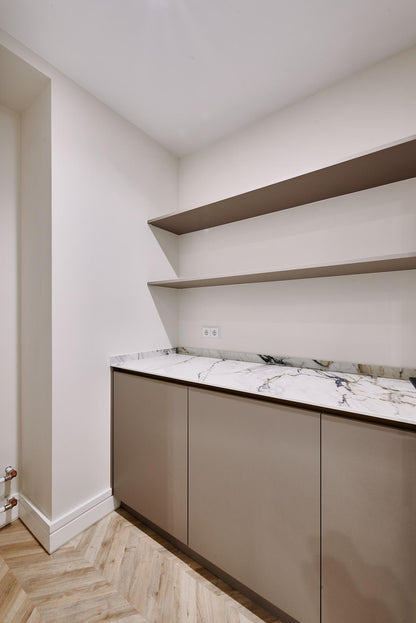 Piso de lujo en Madrid con diseño contemporáneo en Calle Diego de León