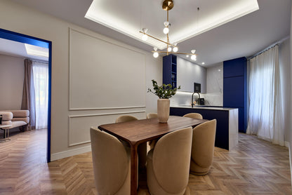 Piso de lujo en Madrid con balcón y luz natural en Calle Hermosilla