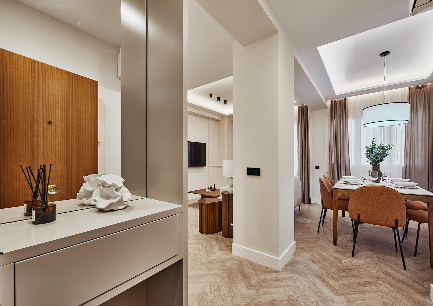 Piso de lujo en Madrid con encanto clásico en Calle Cardenal Cisneros