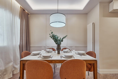 Piso de lujo en Madrid con encanto clásico en Calle Cardenal Cisneros