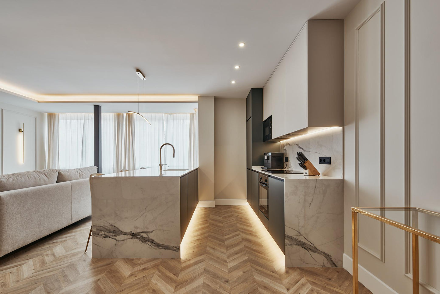 Piso de lujo en Madrid con diseño elegante en Calle General Oráa