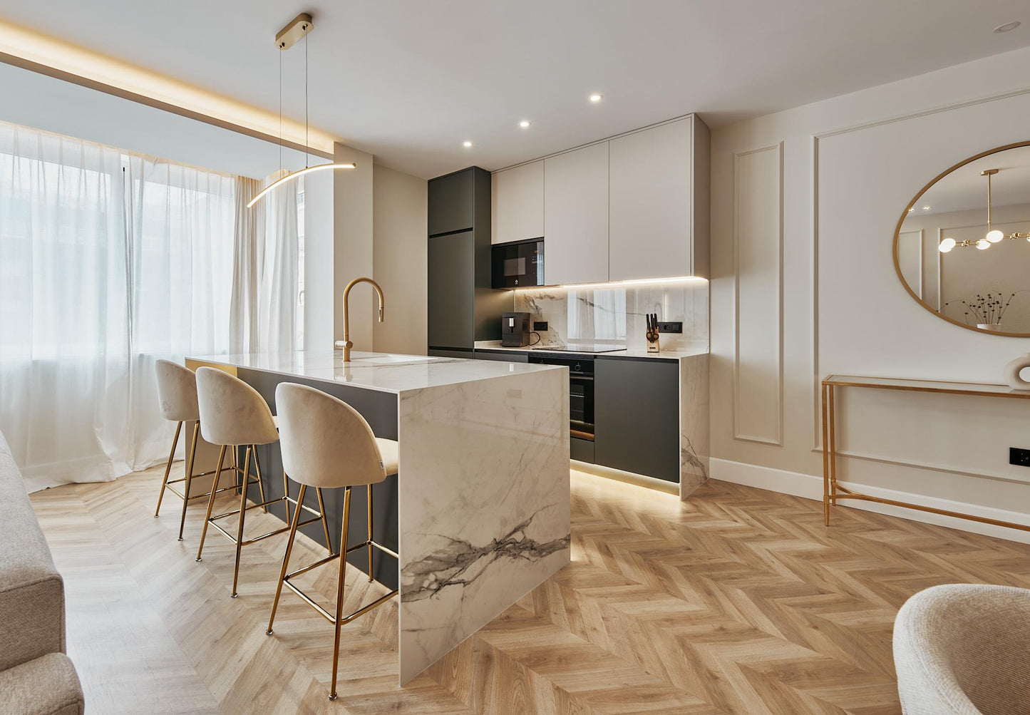 Piso de lujo en Madrid con diseño elegante en Calle General Oráa