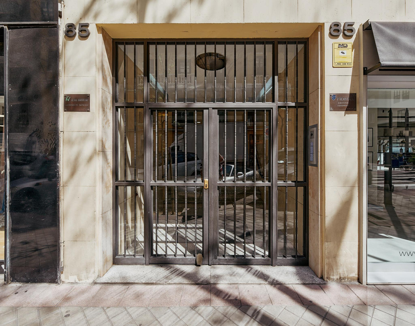 Piso de lujo en Madrid con terraza privada en la calle Ayala