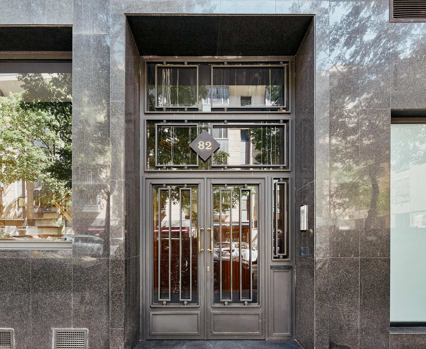 Piso de lujo en Madrid con interiorismo contemporáneo en Calle Alcántara