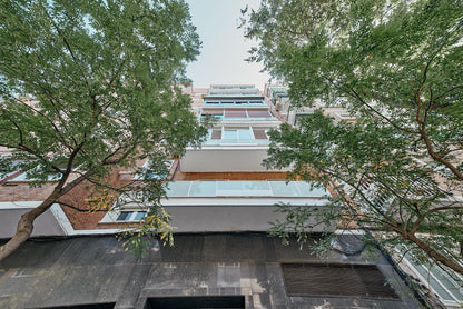 Piso de lujo en Madrid con interiorismo contemporáneo en Calle Alcántara