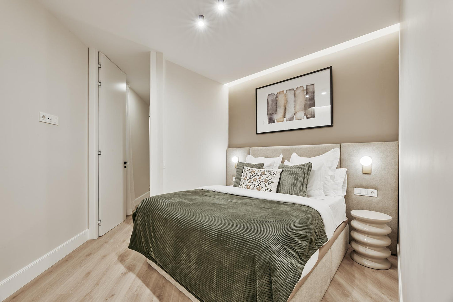 Piso de lujo en Madrid con diseño moderno en Calle Conde de Peñalver