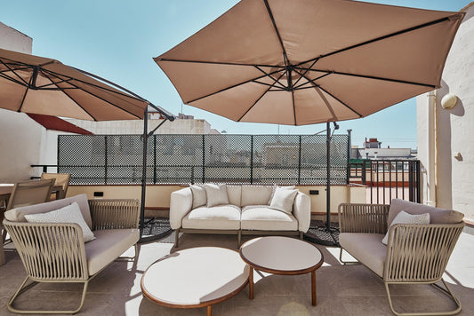 Ático de lujo en Madrid con terraza privada en Calle Espartinas