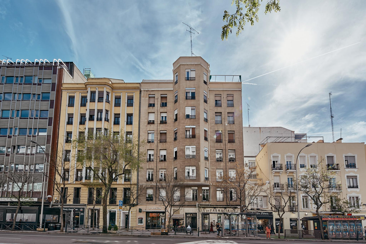 Piso de lujo en Madrid con diseño moderno en Calle Conde de Peñalver