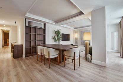 Piso de lujo en Madrid con amplios espacios en Calle General Diaz Porlier