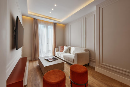 Piso de lujo en Madrid con domótica y diseño vanguardista en Calle General Pardiñas