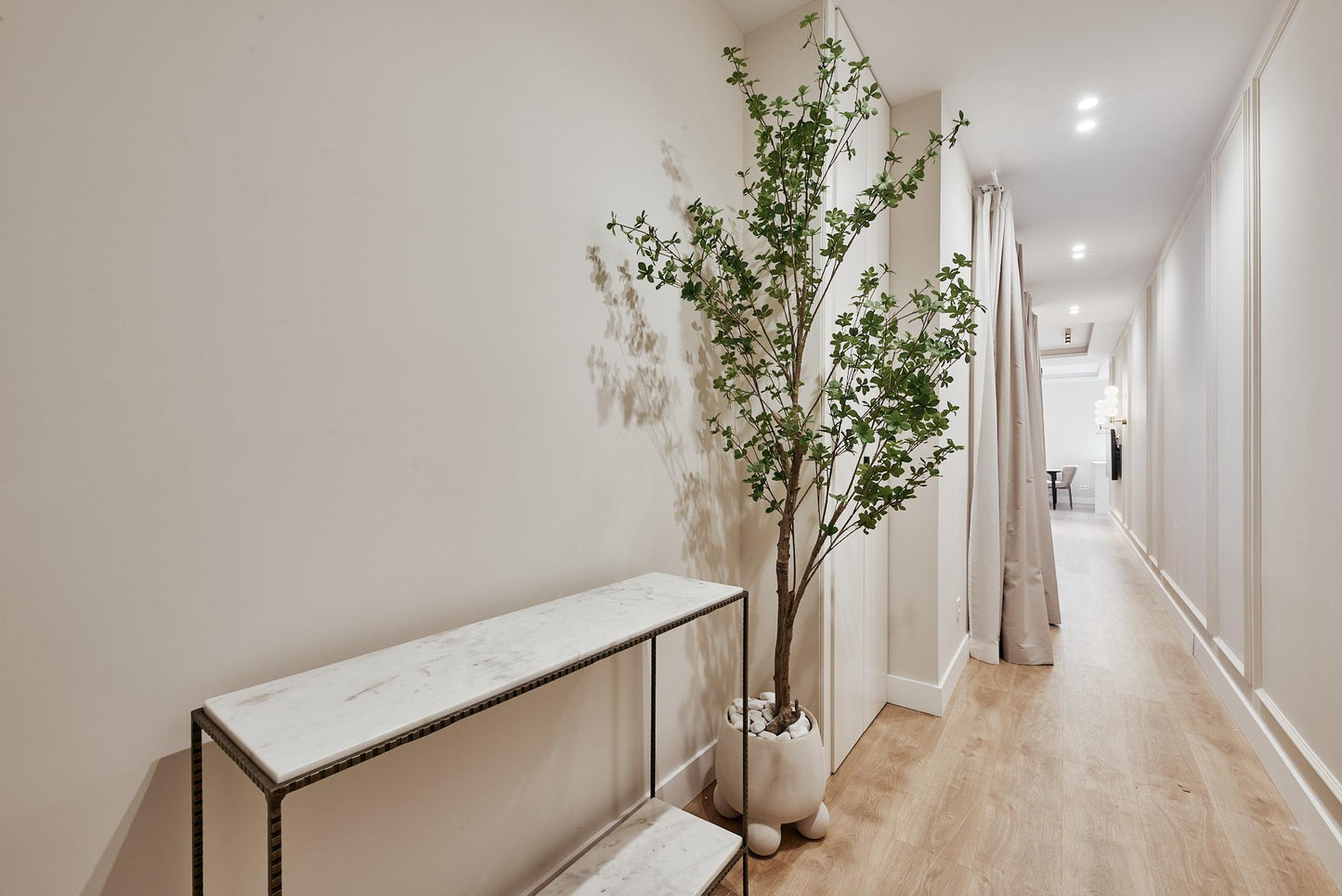 Piso de lujo en Madrid con diseño contemporáneo en Calle Lope de Rueda