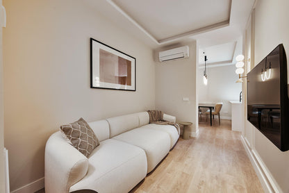 Piso de lujo en Madrid con diseño contemporáneo en Calle Lope de Rueda