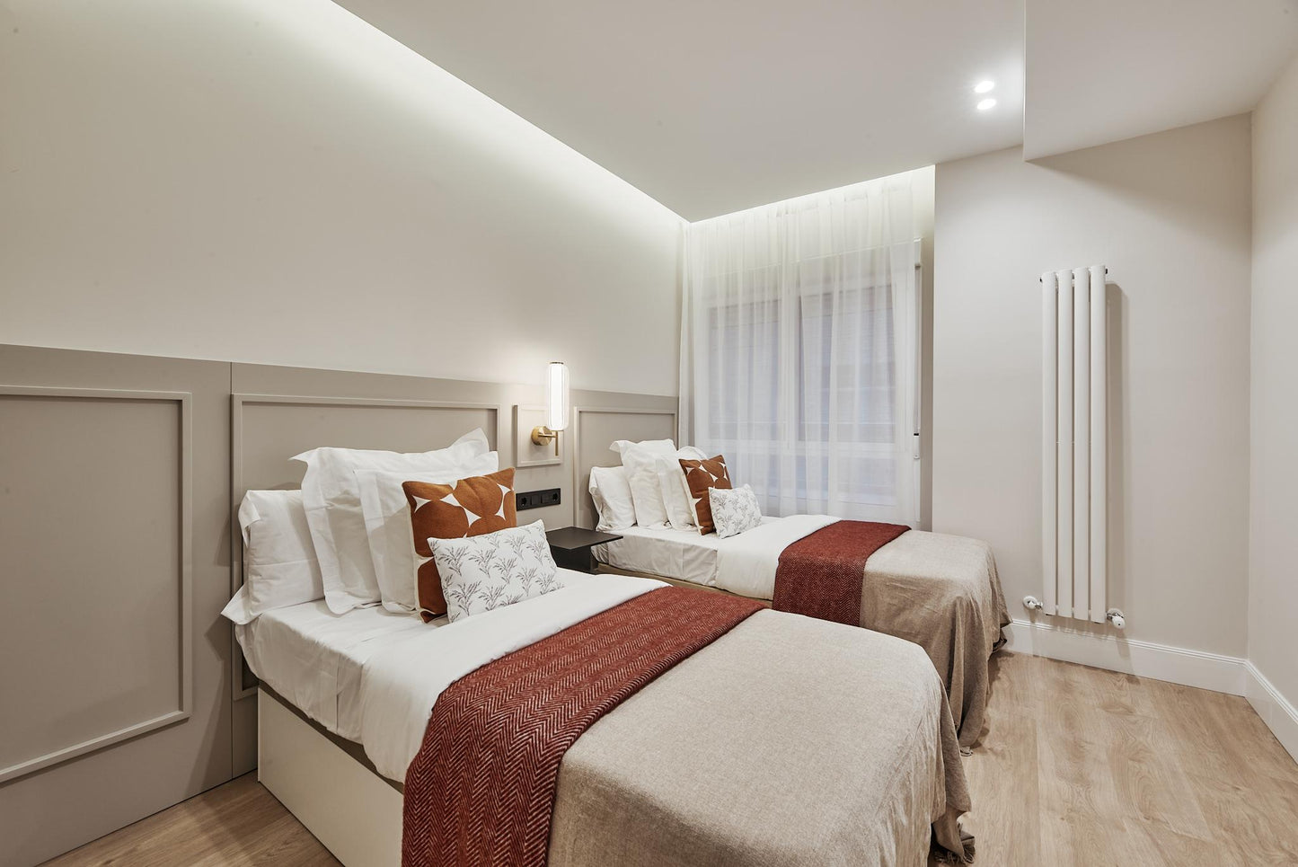 Piso de lujo en Madrid con patio privado en Calle María de Molina