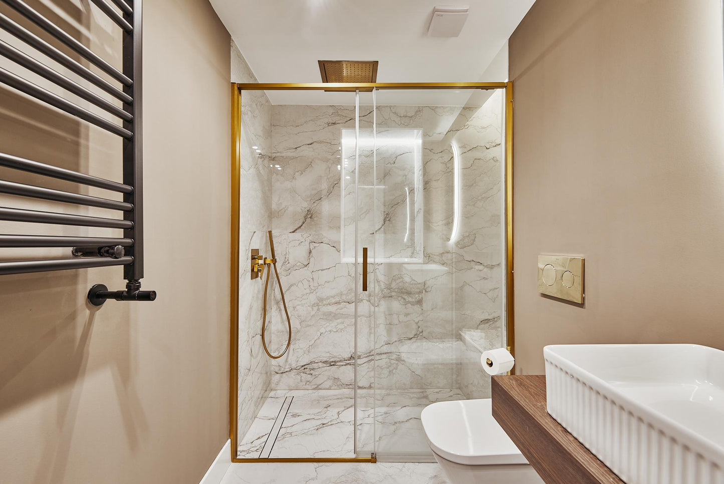 Piso de lujo en Madrid con diseño contemporáneo en Calle General Diaz Porlier