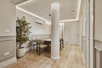 Piso de lujo en Madrid con garaje y diseño contemporáneo en Calle Ayala