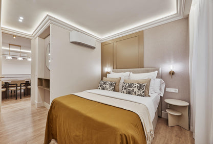 Piso de lujo en Madrid con garaje y diseño contemporáneo en Calle Ayala