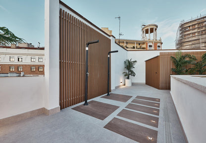 Piso de lujo en Madrid con terraza y piscina en calle Leganitos