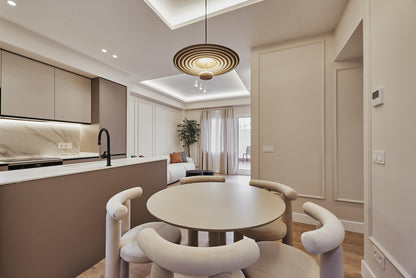 Piso de lujo en Madrid con tres terrazas privadas en calle Sainz de Baranda