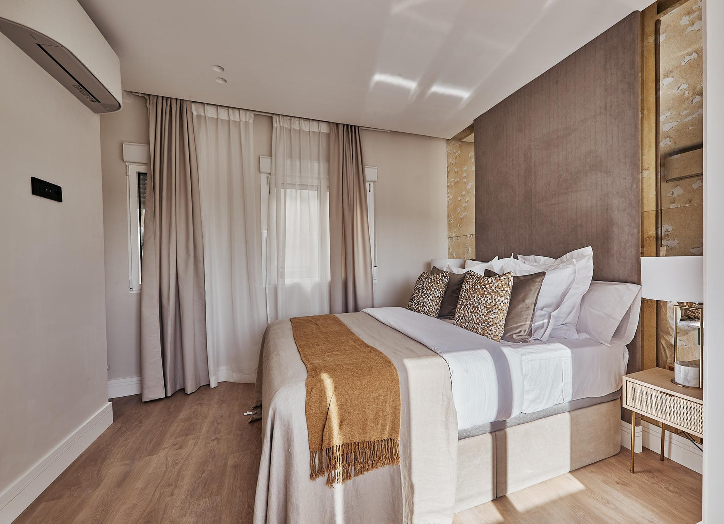 Piso de lujo en Madrid con diseño contemporáneo en calle Manuela Malasaña