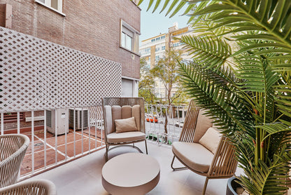 Piso de lujo en Madrid con terraza y diseño contemporáneo en la calle Ortega y Gasset