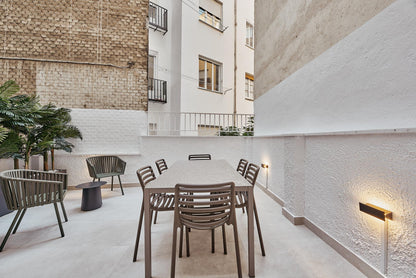 Piso de lujo en Madrid con terraza privada en Calle Naciones