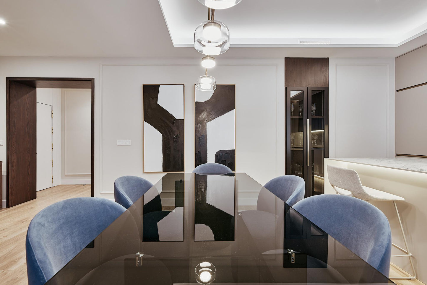 Piso de lujo en Madrid con diseño contemporáneo en Calle General Oráa