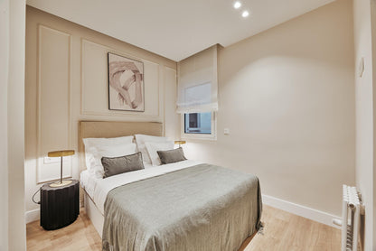 Piso de lujo en Madrid con encanto contemporáneo en Alcalde Sainz de Baranda