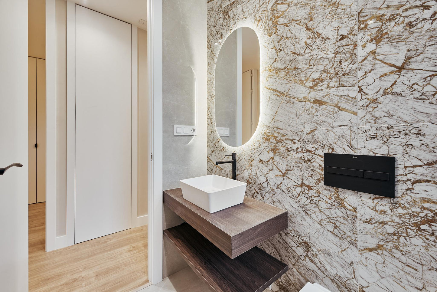Piso de diseño en Madrid con interiorismo contemporáneo en la calle Príncipe de Vergara