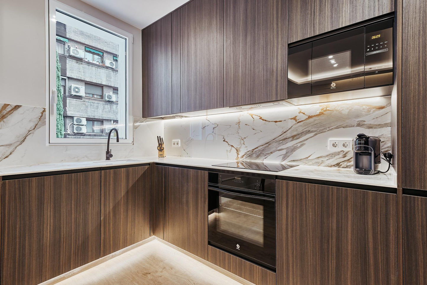 Piso de diseño en Madrid con interiorismo contemporáneo en la calle Príncipe de Vergara