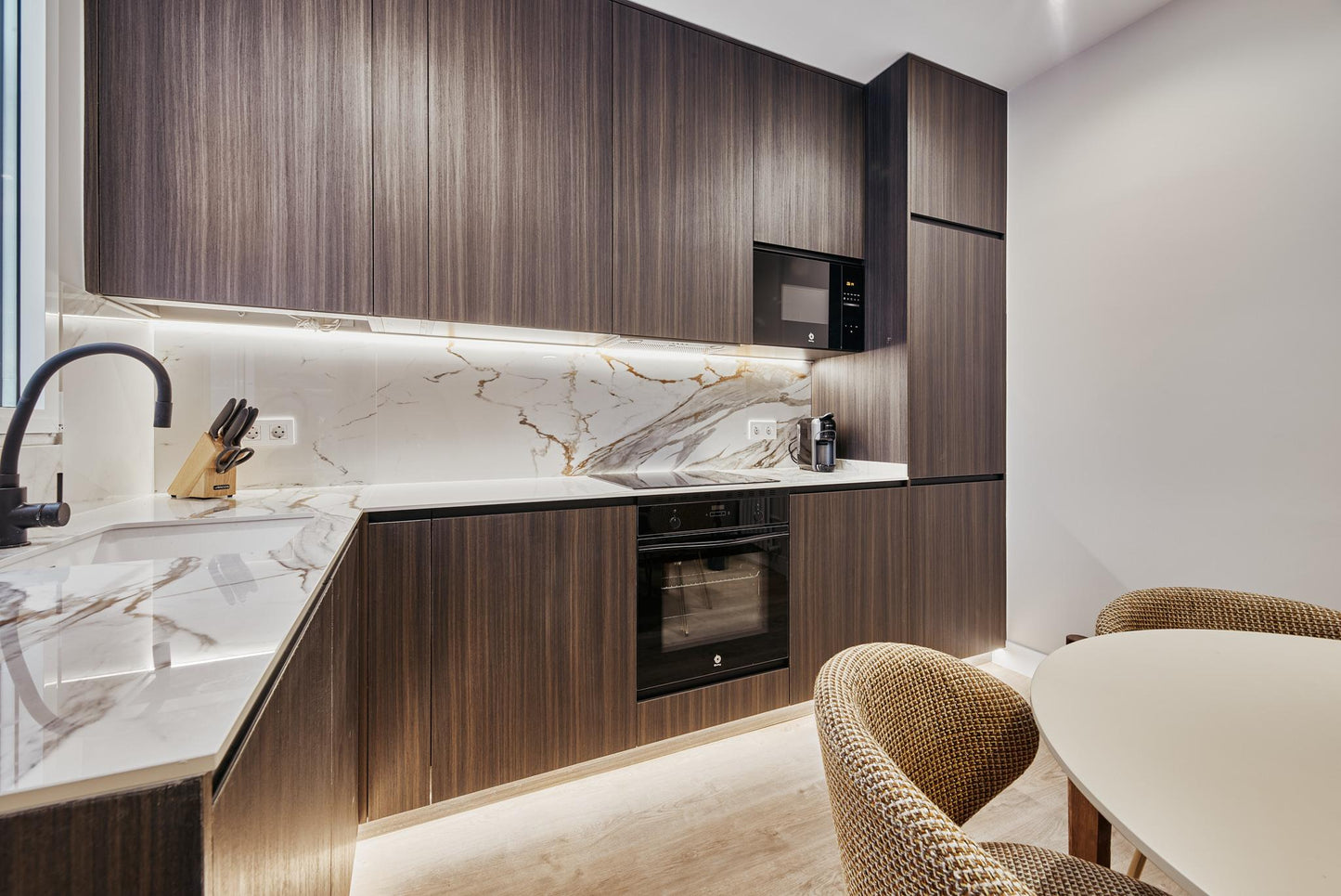 Piso de diseño en Madrid con interiorismo contemporáneo en la calle Príncipe de Vergara