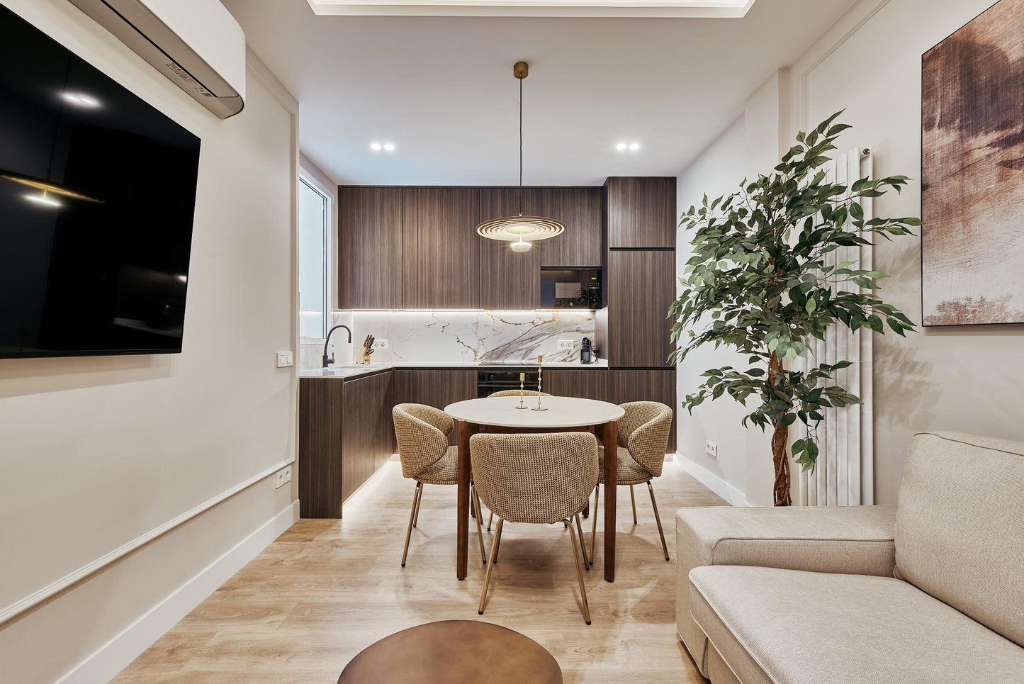 Piso de diseño en Madrid con interiorismo contemporáneo en la calle Príncipe de Vergara