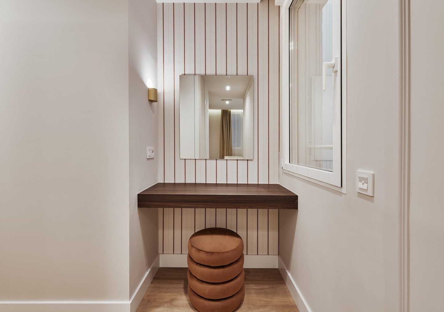 Piso de lujo en Madrid con jacuzzi y diseño sofisticado en Ortega y Gasset