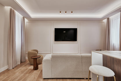 Piso de lujo en Madrid con jacuzzi y diseño sofisticado en Ortega y Gasset