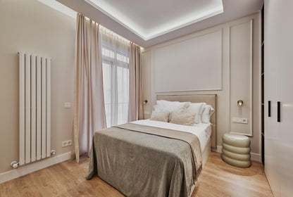 Piso luminoso en Madrid con terraza privada en la calle Conde de Peñalver