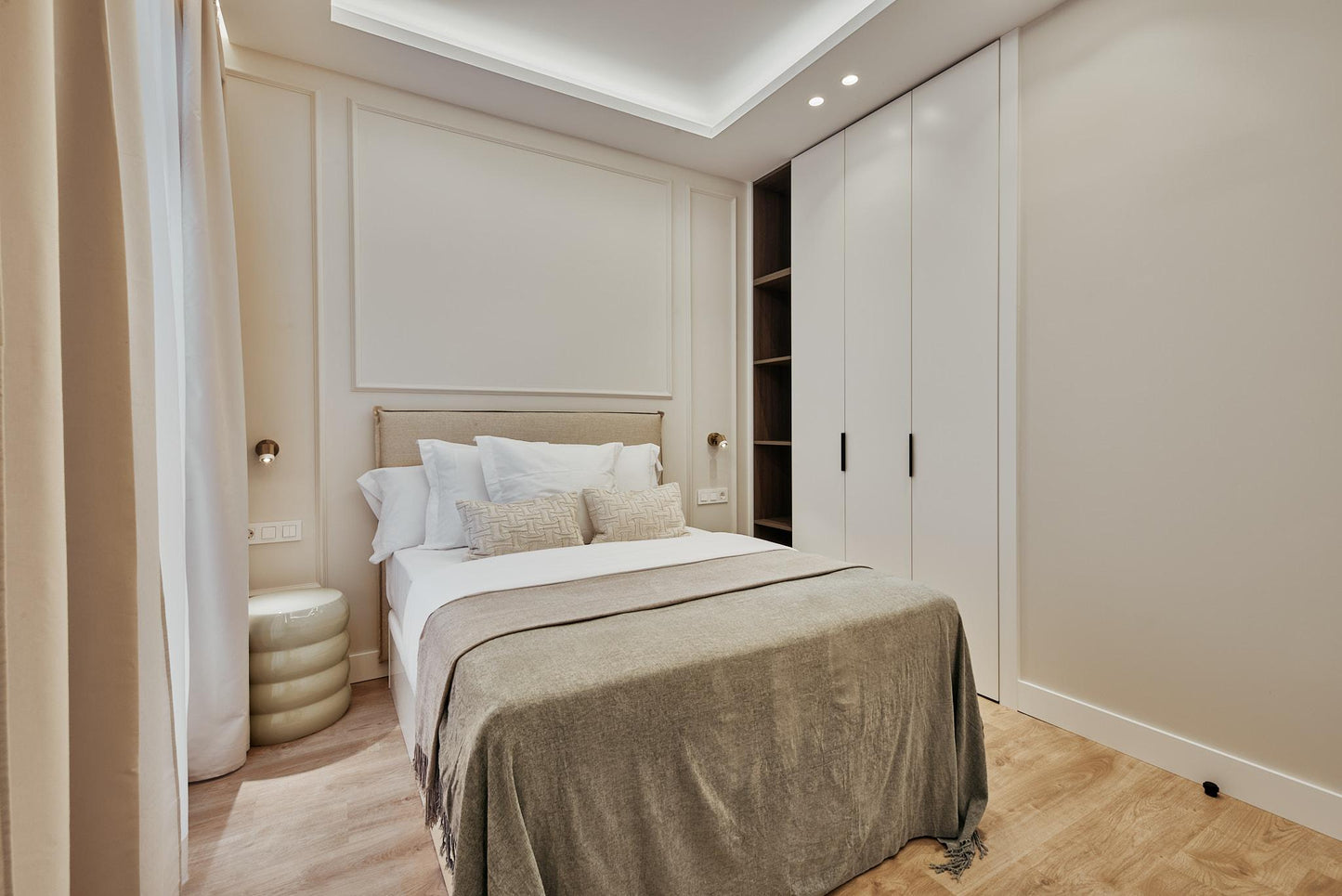 Piso luminoso en Madrid con terraza privada en la calle Conde de Peñalver