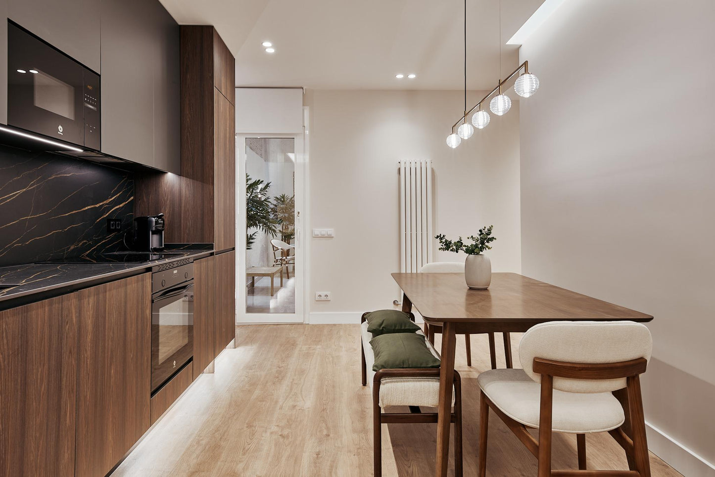 Piso de diseño en Madrid con terraza privada en la calle Españoleto