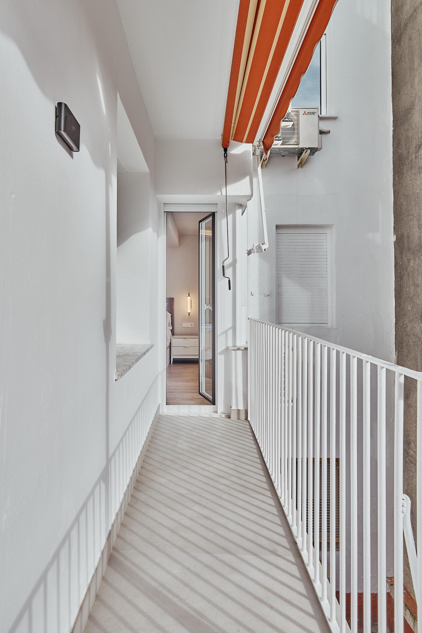Piso de diseño en Madrid con terraza y diseño contemporáneo en la calle Ayala