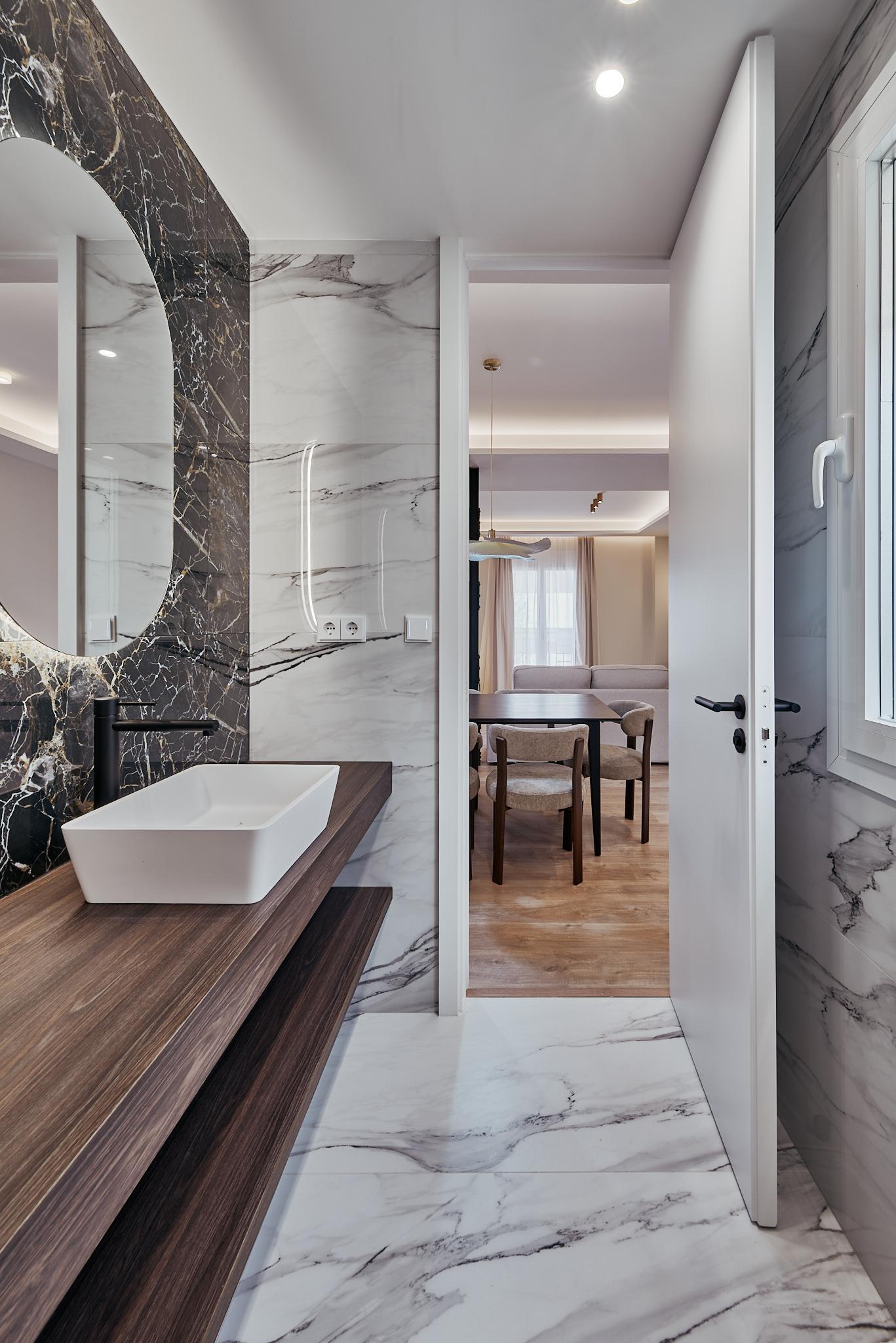 Piso de lujo en Madrid con balcón y gran amplitud en la calle Núñez de Balboa