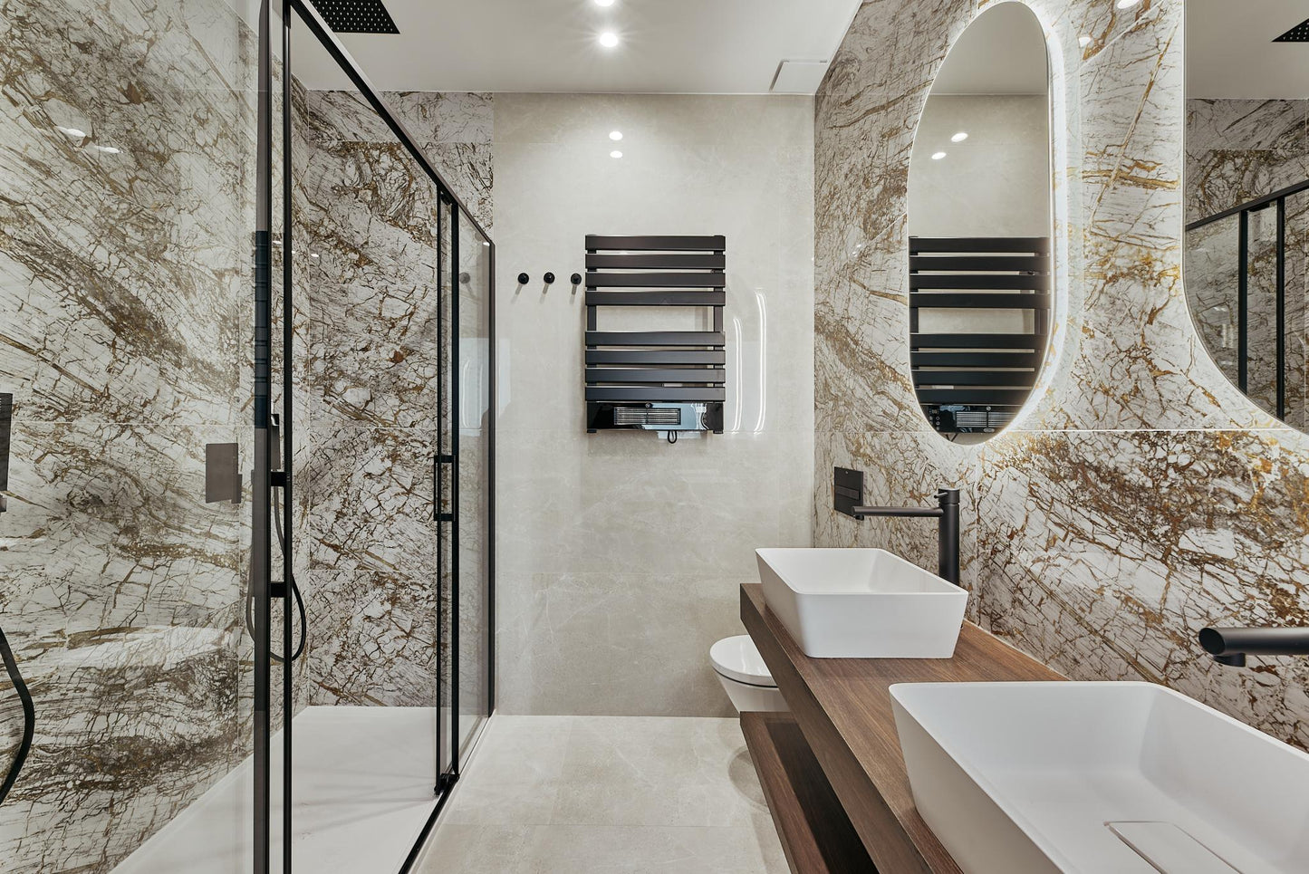 Piso de lujo en Madrid con balcón y gran amplitud en la calle Núñez de Balboa