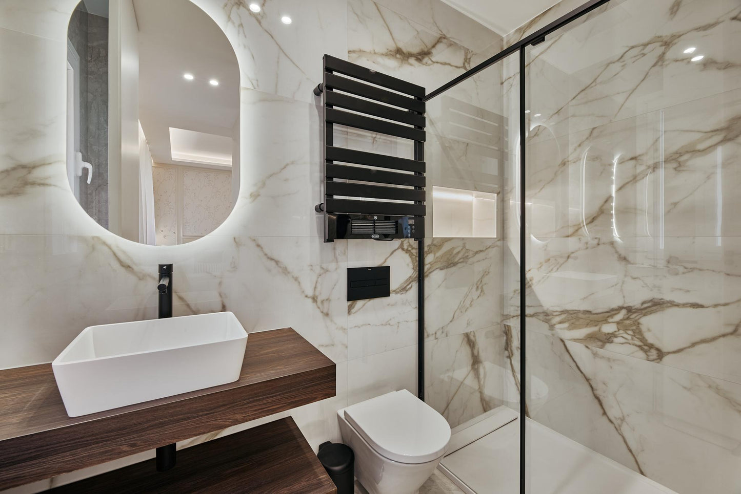 Piso de lujo en Madrid con balcón y gran amplitud en la calle Núñez de Balboa