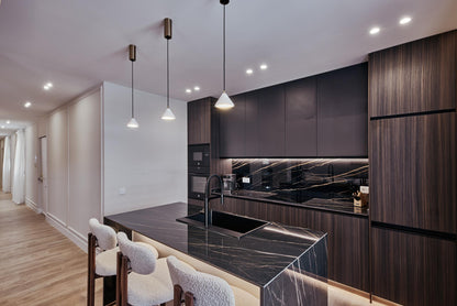 Piso de lujo en Madrid con balcón y gran amplitud en la calle Núñez de Balboa