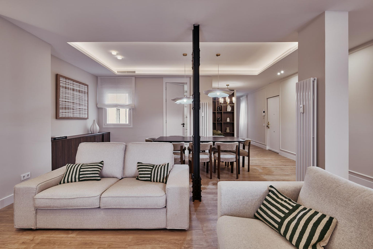 Piso de lujo en Madrid con balcón y gran amplitud en la calle Núñez de Balboa