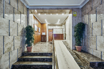 Piso de diseño en Madrid con terraza y altura privilegiada en la calle Maldonado