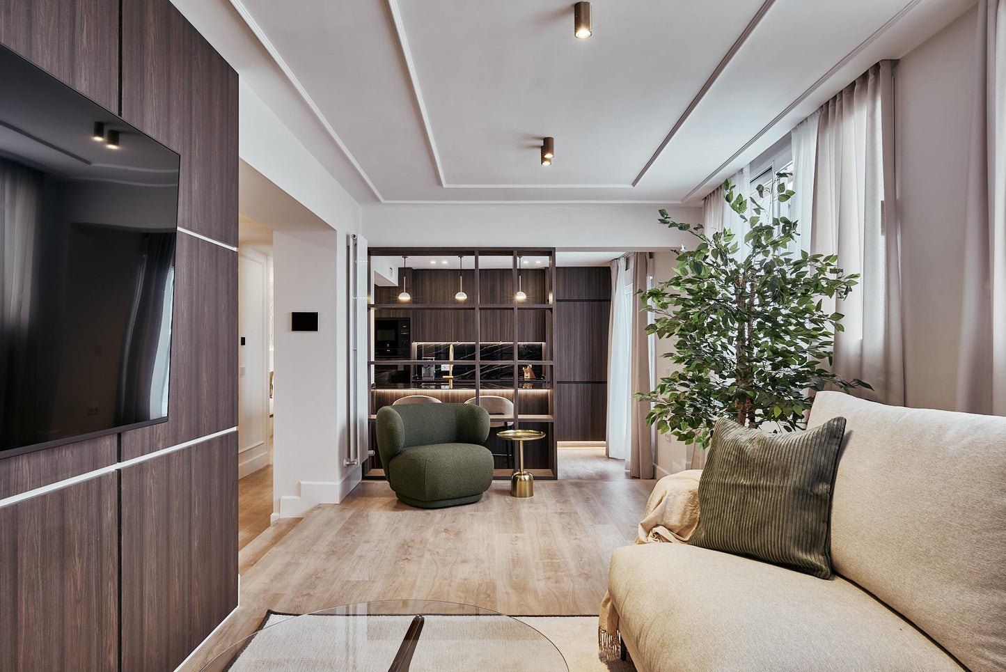 Piso de diseño en Madrid con terraza y vistas despejadas en la calle Alcalá