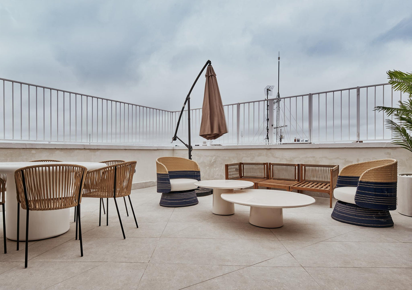 Piso de diseño en Madrid con terraza y vistas despejadas en la calle Alcalá