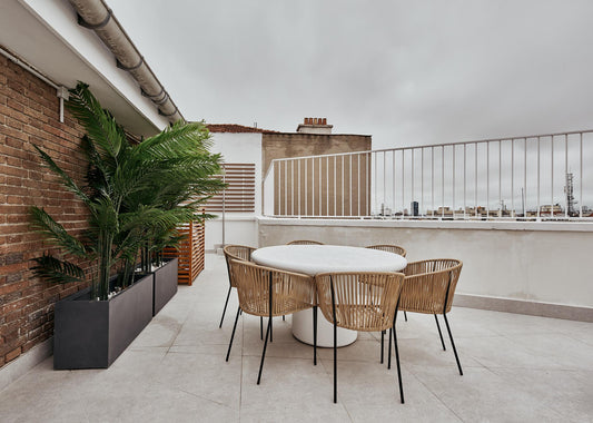 Piso de diseño en Madrid con terraza y vistas despejadas en la calle Alcalá