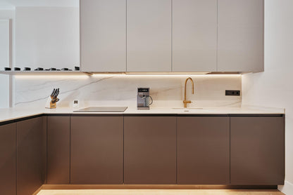 Piso de diseño en Madrid con cocina abierta de diseño en la calle Ibiza