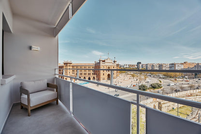 Piso de diseño en Madrid con terrazas privadas en la calle Alcalá